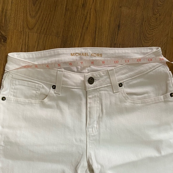 MICHAEL KORS white jeans ankle or shorter size 2 - Picture 7 of 9